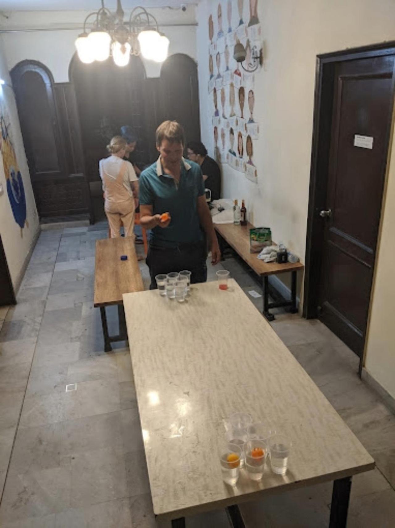 The Desire Hostel Yeni Delhi Dış mekan fotoğraf